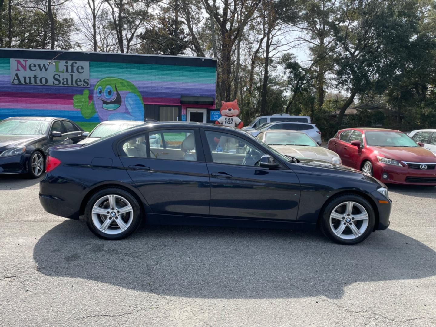 2014 BLUE BMW 3 SERIES 320I XDRIVE (WBA3C3G54EN) with an 2.0L engine, Automatic transmission, located at 5103 Dorchester Rd., Charleston, SC, 29418-5607, (843) 767-1122, 36.245171, -115.228050 - Local Trade-in with Leather, Sunroof, Navigation, CD/AUX/USB, Hands-free Phone, Dual Climate Control, Power Everything (windows, locks, seats, mirrors), Heated, Seats, Push Button Start, Keyless Entry, Alloy Wheels. Clean CarFax (no accidents reported) 101k miles Located at New Life Auto Sales! 202 - Photo#7